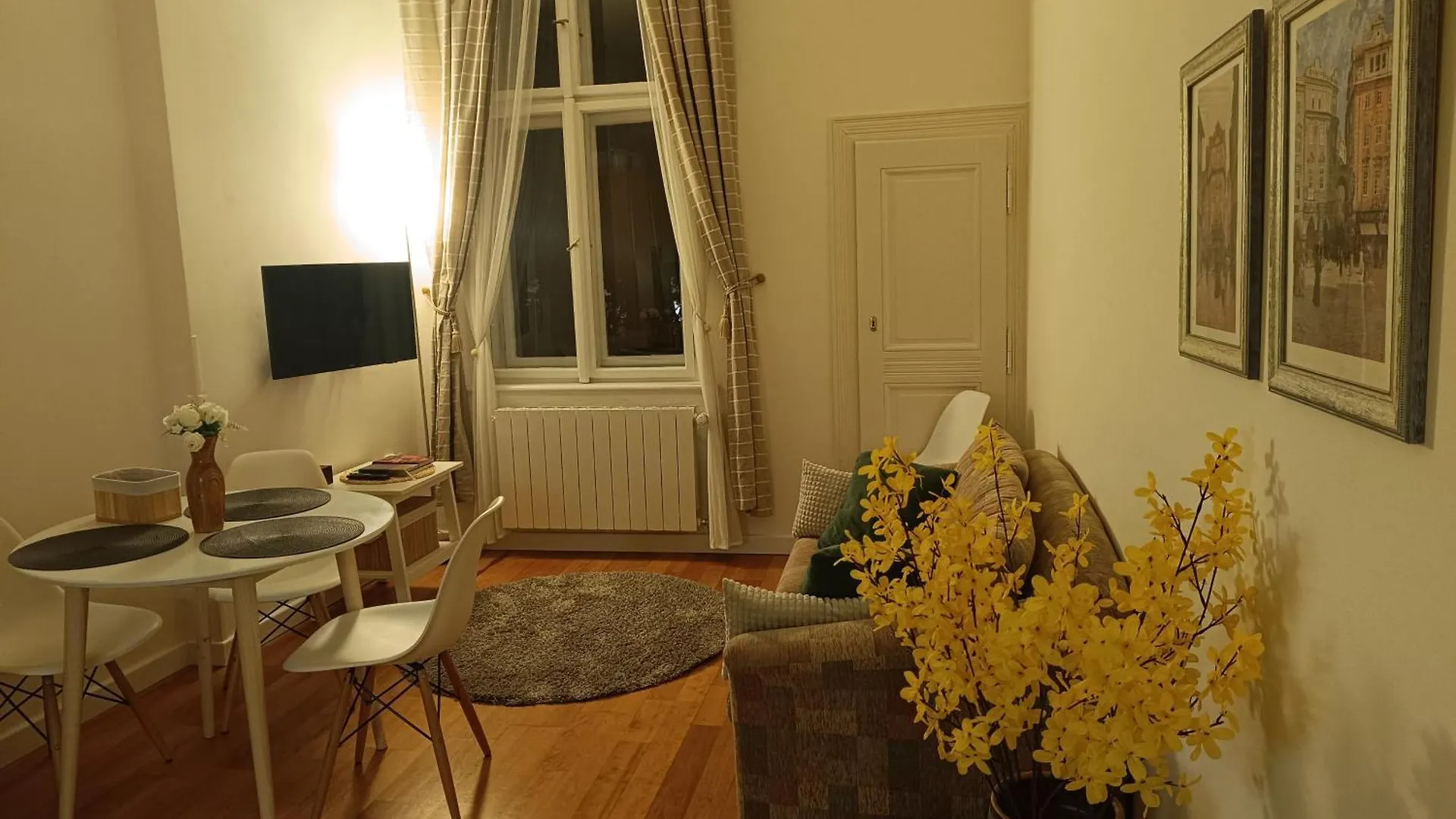 Prague Apartment Janlouis 0*,  צ'כיה